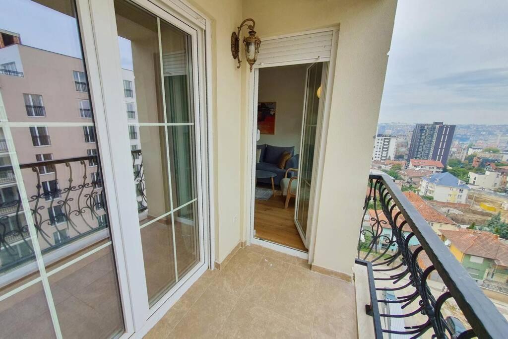 Luxury Green Apartment Pristina Exterior foto